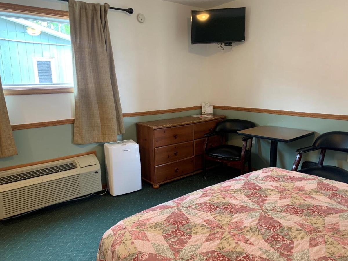 Haven Inn Glen Dale Bagian luar foto